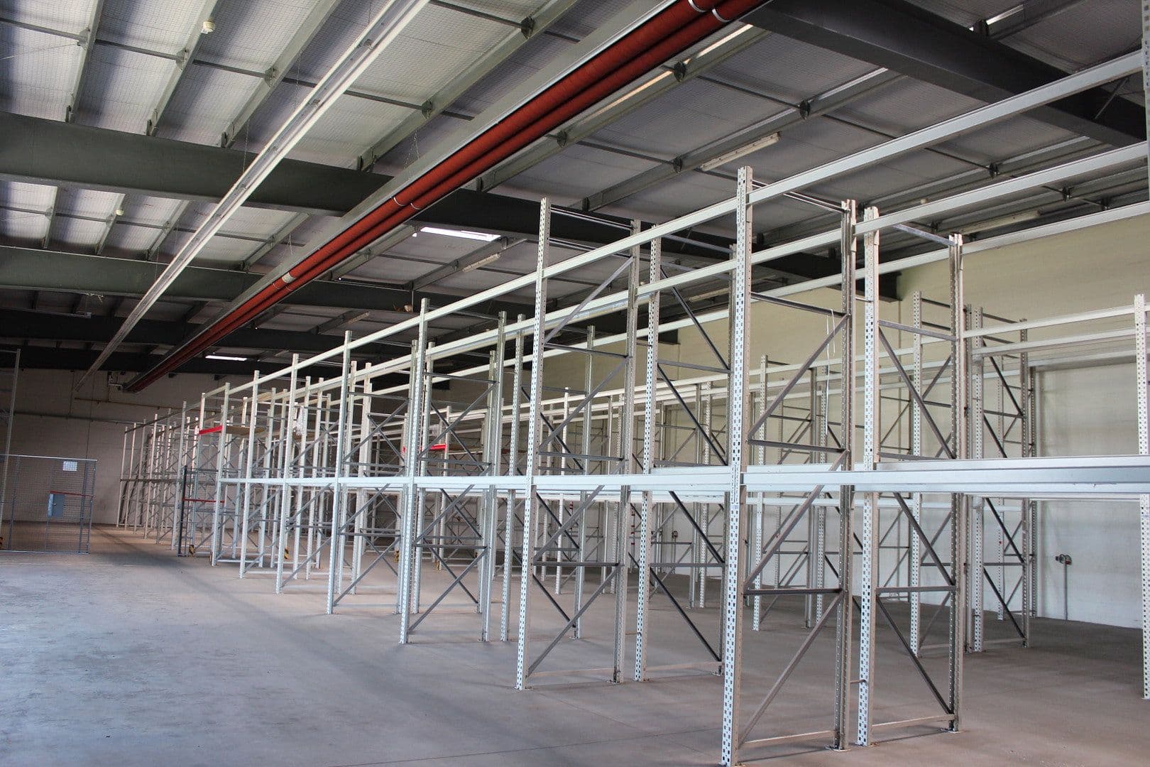 Pronájem nebytového prostoru 860 m², Rolf-Uhrmacher-Allee 1, Stelle, Dolní Sasko Pronájem nebytového prostoru 860 m², Rolf-Uhrmacher-Allee 1, Stelle, Dolní Sasko
