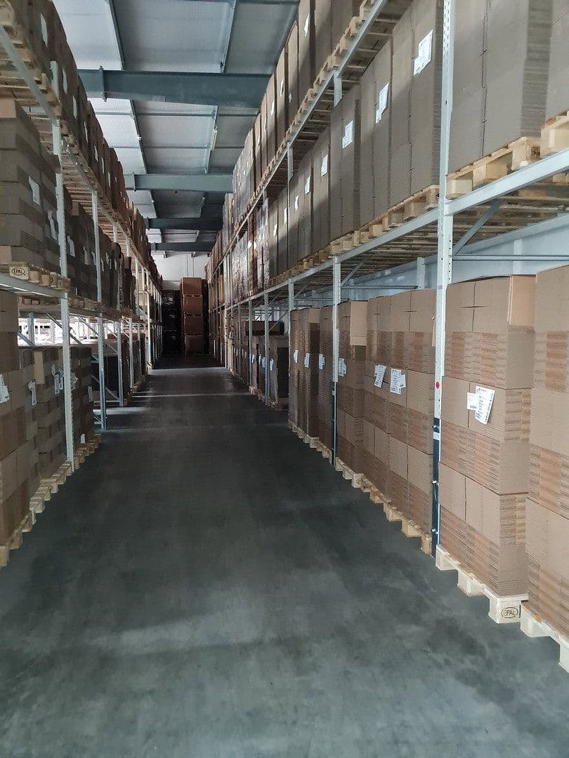 Pronájem nebytového prostoru 860 m², Rolf-Uhrmacher-Allee 1, Stelle, Dolní Sasko Pronájem nebytového prostoru 860 m², Rolf-Uhrmacher-Allee 1, Stelle, Dolní Sasko