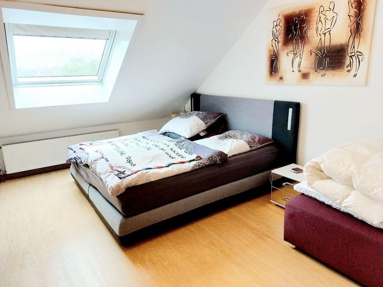 Pronájem bytu 3+1 90 m², Dudenhofen, Porýní-Falc Pronájem bytu 3+1 90 m², Dudenhofen, Porýní-Falc