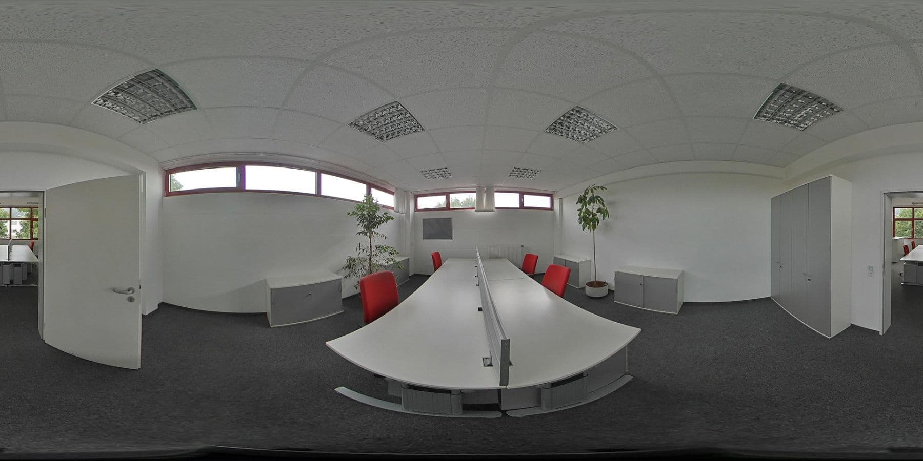 Pronájem nebytového prostoru 2.444 m², Weilheim i. OB, Bavorsko Pronájem nebytového prostoru 2.444 m², Weilheim i. OB, Bavorsko