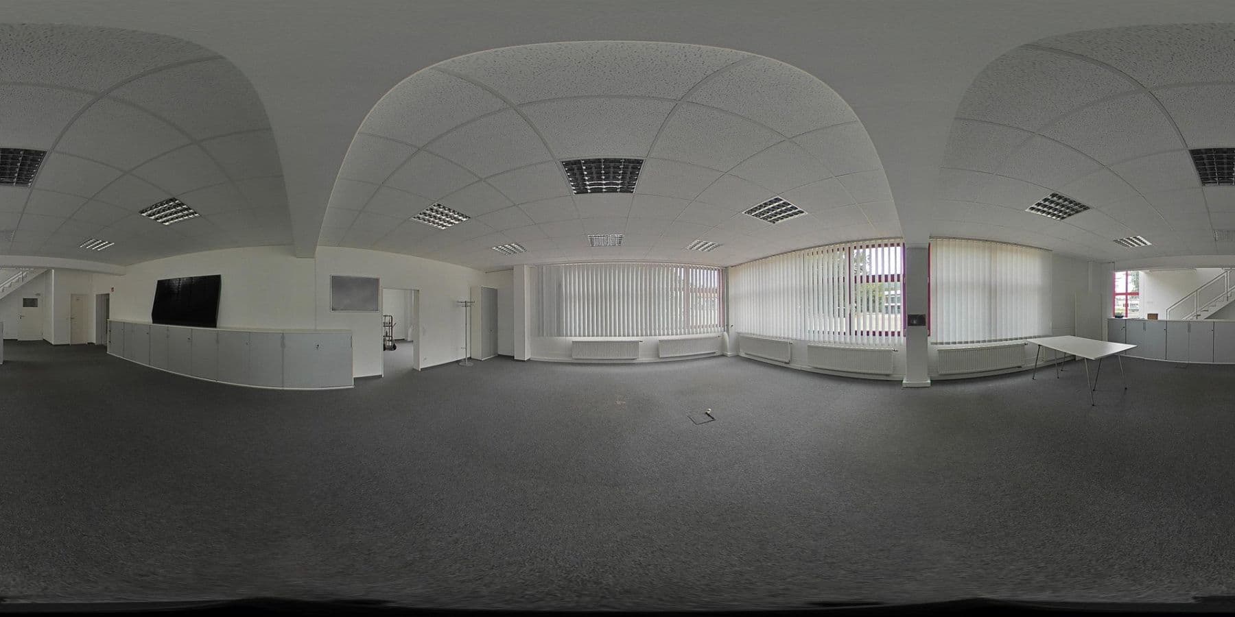 Pronájem nebytového prostoru 2.444 m², Weilheim i. OB, Bavorsko Pronájem nebytového prostoru 2.444 m², Weilheim i. OB, Bavorsko