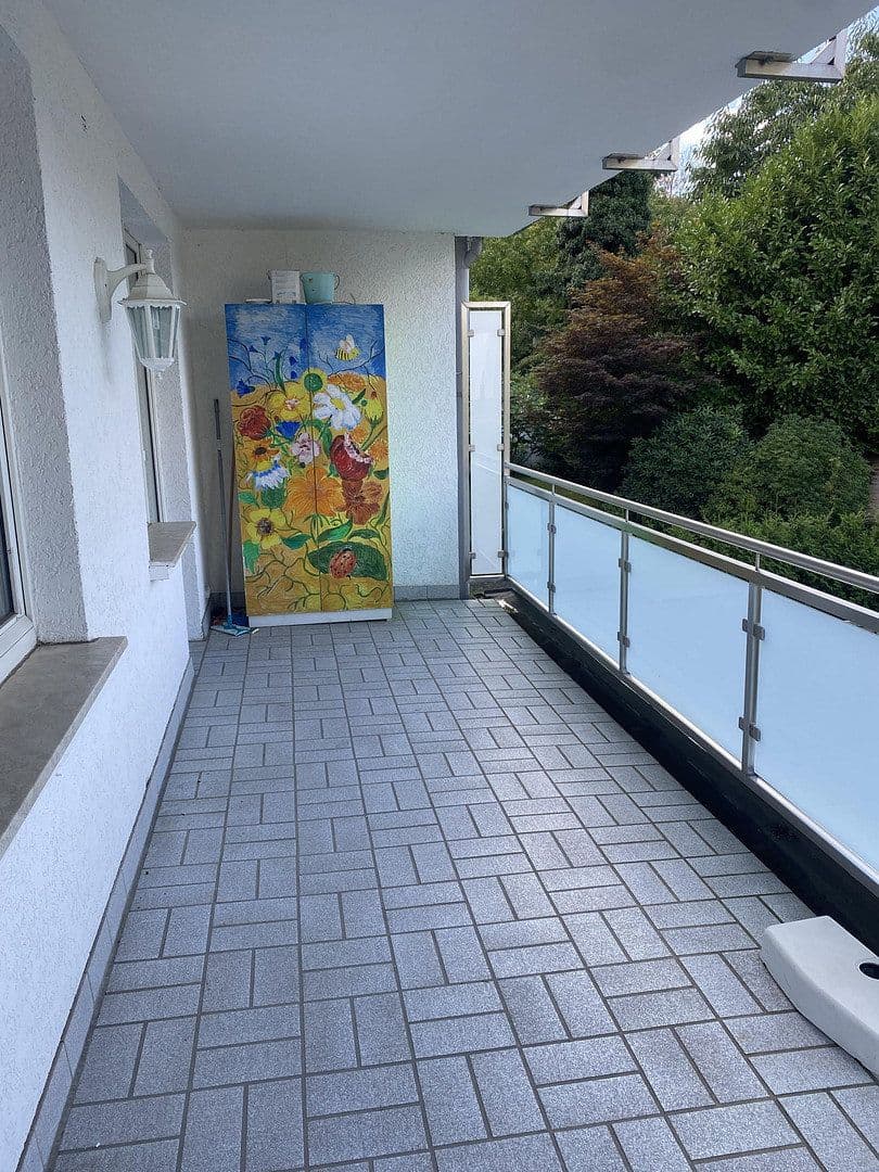 Prodej bytu 3+1 100 m², Wuppertal, Severní Porýní-Vestfálsko Prodej bytu 3+1 100 m², Wuppertal, Severní Porýní-Vestfálsko
