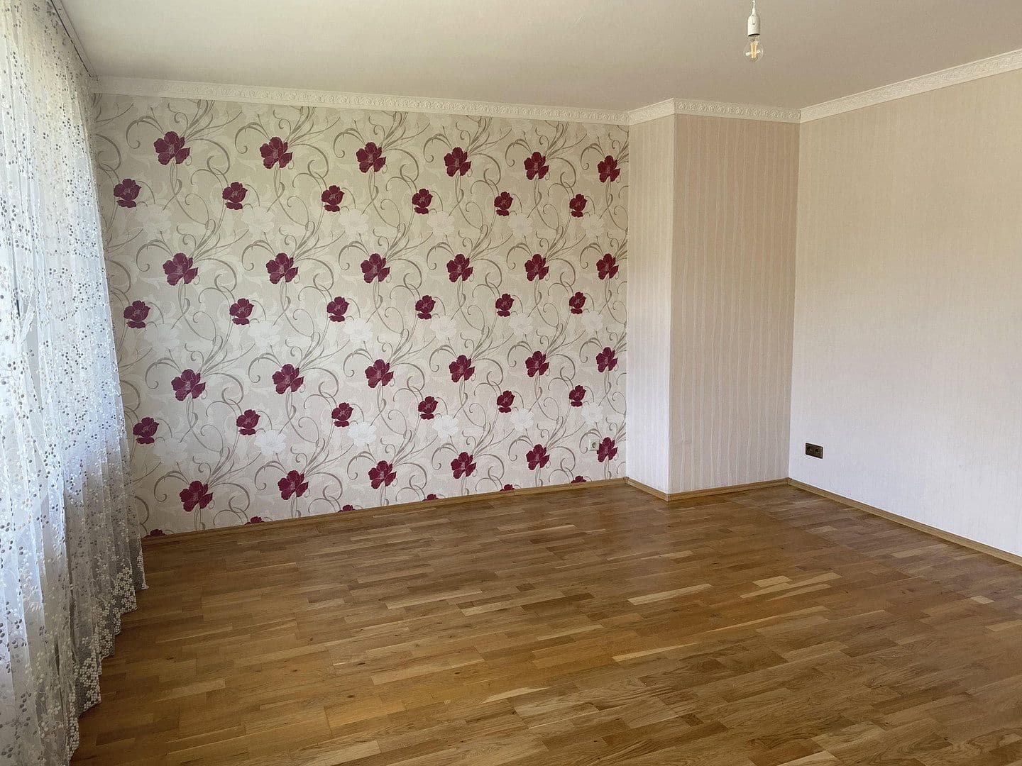 Prodej bytu 3+1 100 m², Wuppertal, Severní Porýní-Vestfálsko Prodej bytu 3+1 100 m², Wuppertal, Severní Porýní-Vestfálsko