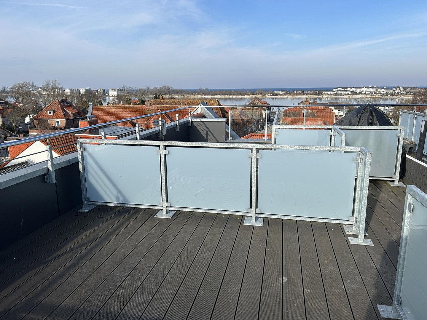 Pronájem bytu 2+1 64 m², Bergstraße 16, Heiligenhafen, Šlesvicko-Holštýnsko Pronájem bytu 2+1 64 m², Bergstraße 16, Heiligenhafen, Šlesvicko-Holštýnsko