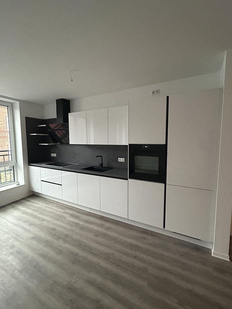 Pronájem bytu 2+1 64 m², Bergstraße 16, Heiligenhafen, Šlesvicko-Holštýnsko Pronájem bytu 2+1 64 m², Bergstraße 16, Heiligenhafen, Šlesvicko-Holštýnsko