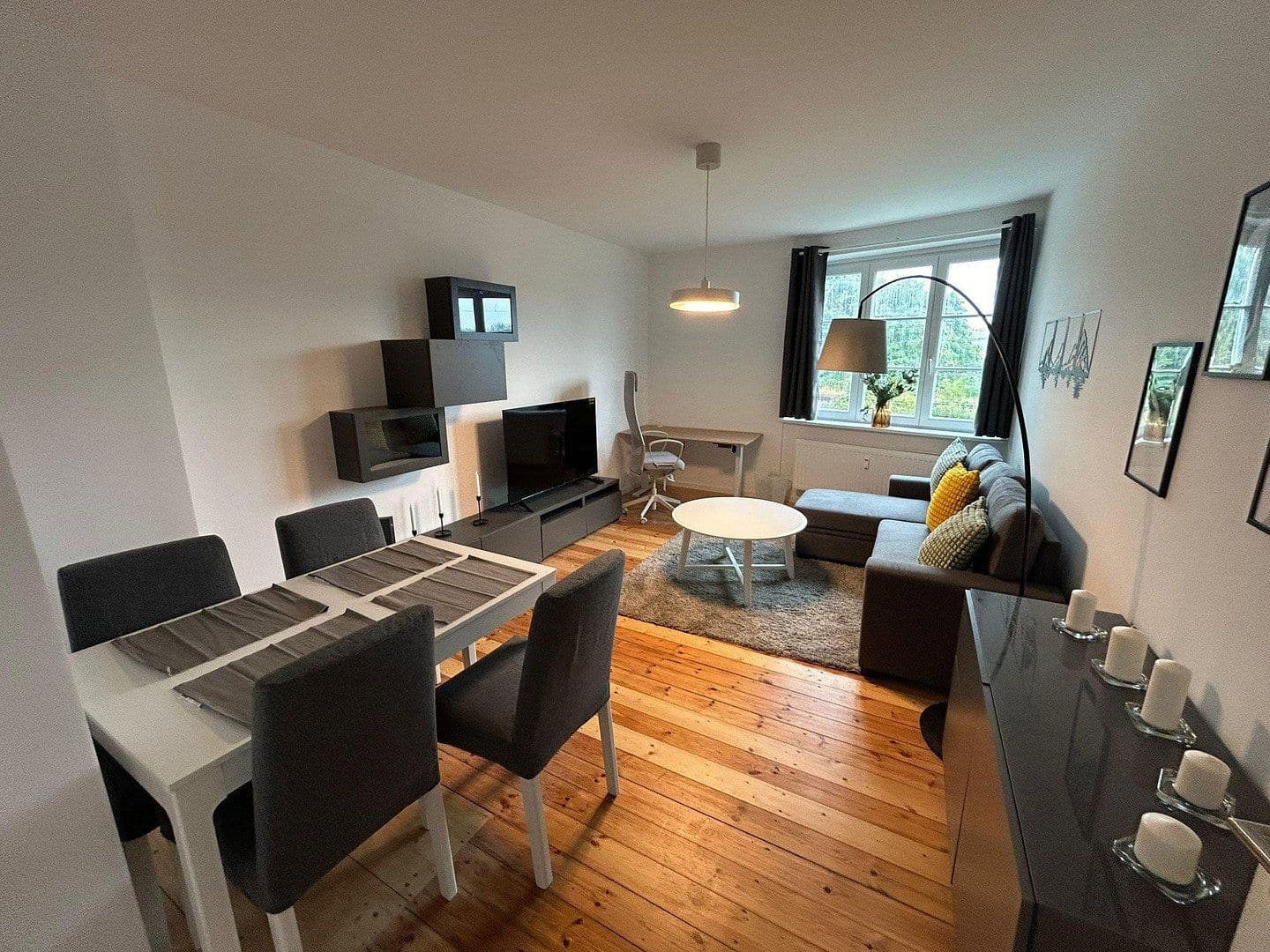 Pronájem bytu 2+1 63 m², Glienicker Weg 88, Berlin, Berlín Pronájem bytu 2+1 63 m², Glienicker Weg 88, Berlin, Berlín