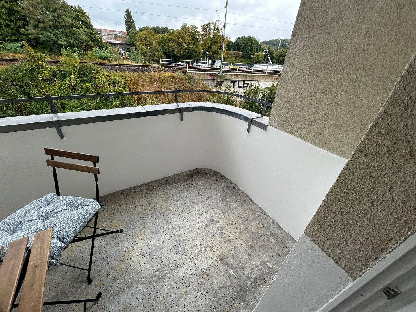 Pronájem bytu 2+1 63 m², Glienicker Weg 88, Berlin, Berlín Pronájem bytu 2+1 63 m², Glienicker Weg 88, Berlin, Berlín