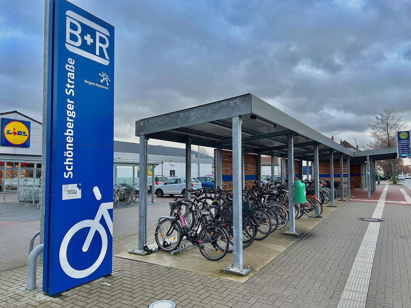 Pronájem bytu 1+1 39 m², Pattensen, Dolní Sasko Pronájem bytu 1+1 39 m², Pattensen, Dolní Sasko