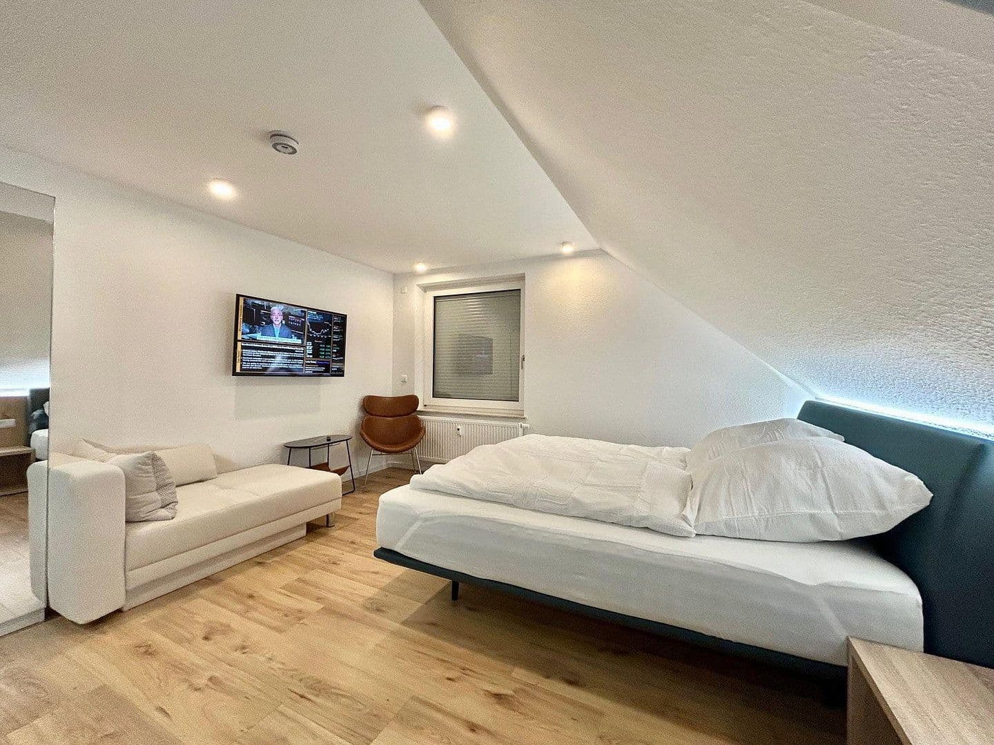 Pronájem bytu 1+1 39 m², Pattensen, Dolní Sasko Pronájem bytu 1+1 39 m², Pattensen, Dolní Sasko