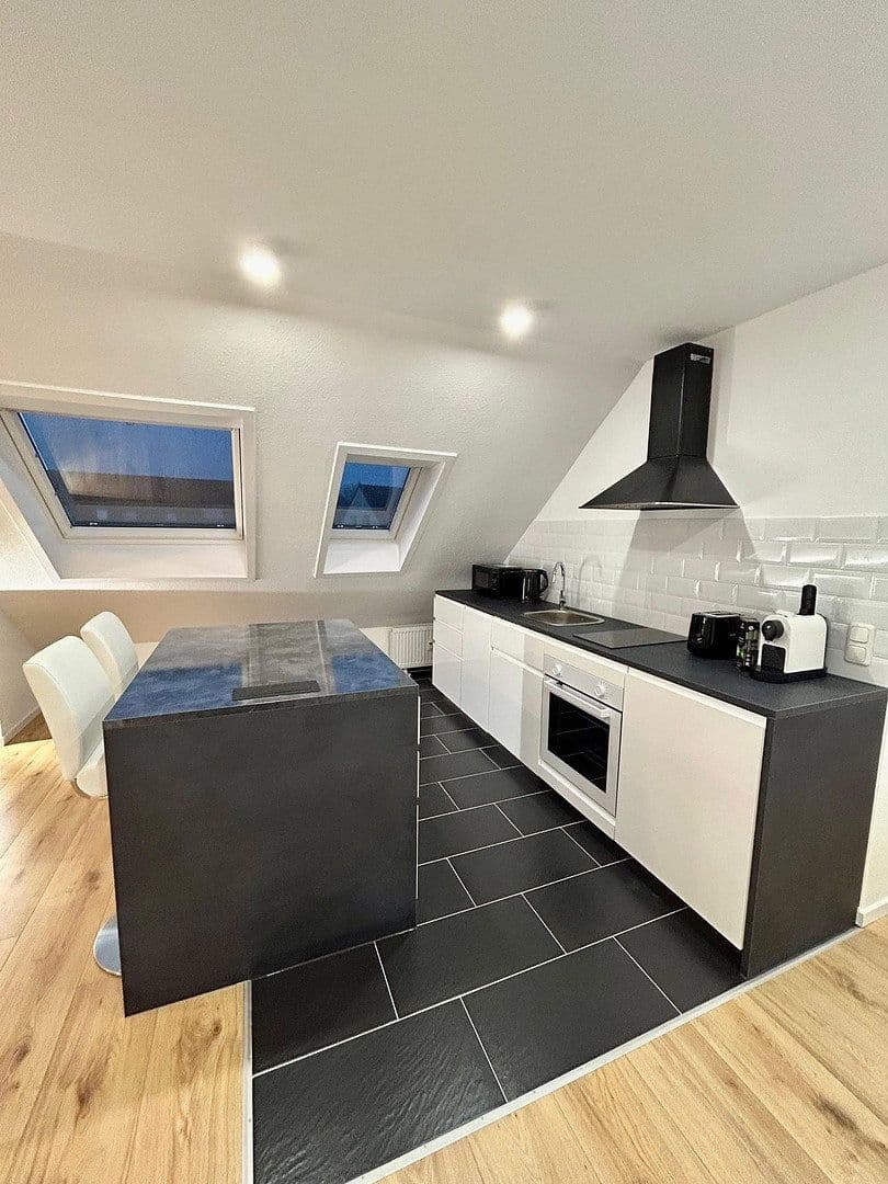Pronájem bytu 1+1 39 m², Pattensen, Dolní Sasko Pronájem bytu 1+1 39 m², Pattensen, Dolní Sasko