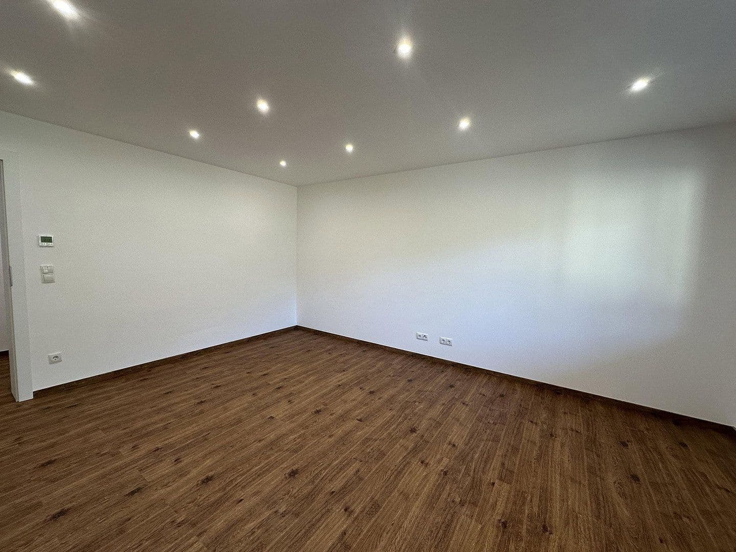 Pronájem bytu 2+1 65 m², Badstr. 131, Egloffstein, Bavorsko Pronájem bytu 2+1 65 m², Badstr. 131, Egloffstein, Bavorsko