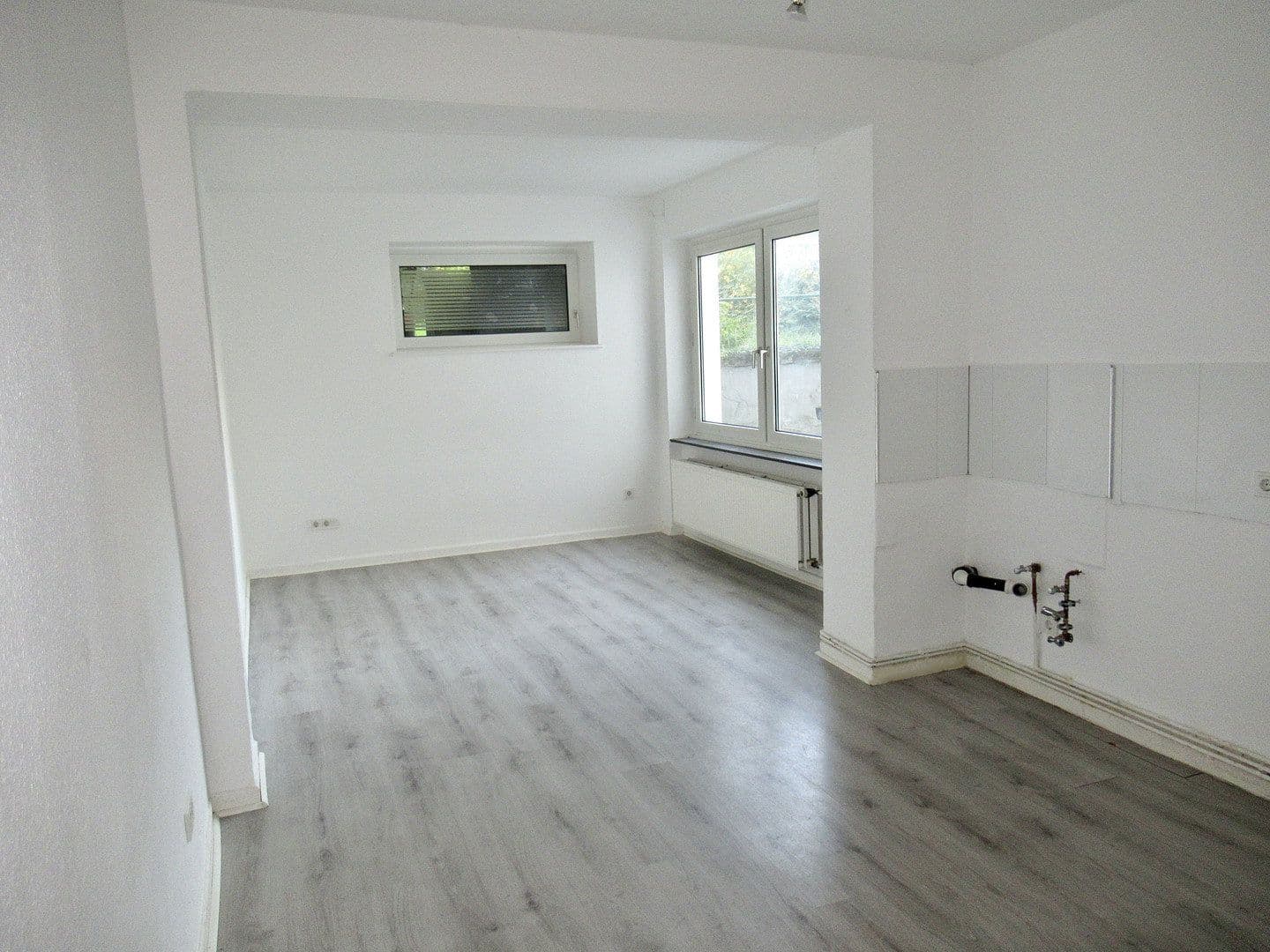 Pronájem bytu 2+1 51 m², Gronaustraße 99, Wuppertal, Severní Porýní-Vestfálsko Pronájem bytu 2+1 51 m², Gronaustraße 99, Wuppertal, Severní Porýní-Vestfálsko