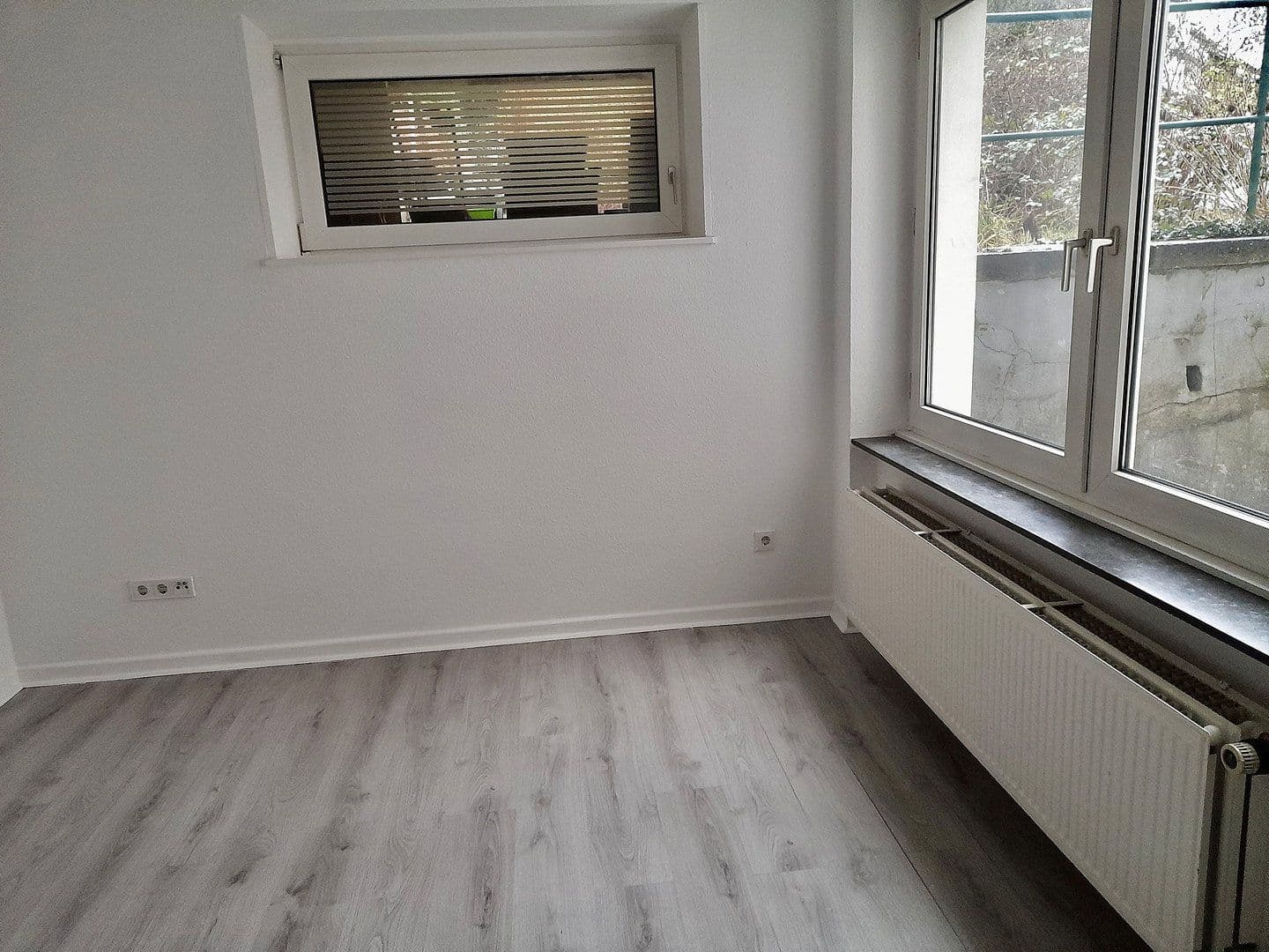 Pronájem bytu 2+1 51 m², Gronaustraße 99, Wuppertal, Severní Porýní-Vestfálsko Pronájem bytu 2+1 51 m², Gronaustraße 99, Wuppertal, Severní Porýní-Vestfálsko