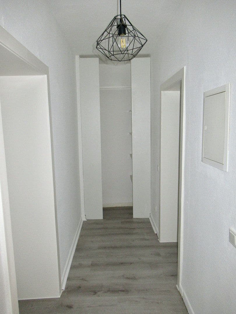 Pronájem bytu 2+1 51 m², Gronaustraße 99, Wuppertal, Severní Porýní-Vestfálsko Pronájem bytu 2+1 51 m², Gronaustraße 99, Wuppertal, Severní Porýní-Vestfálsko