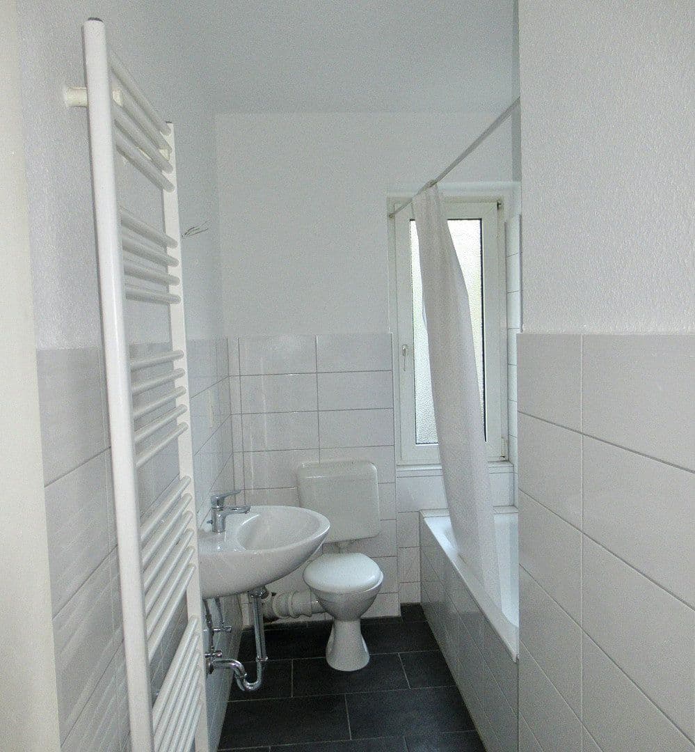 Pronájem bytu 2+1 51 m², Gronaustraße 99, Wuppertal, Severní Porýní-Vestfálsko Pronájem bytu 2+1 51 m², Gronaustraße 99, Wuppertal, Severní Porýní-Vestfálsko