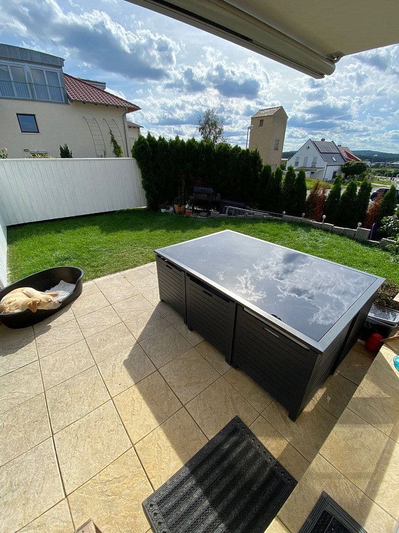 Pronájem bytu 5+1 130 m², Kitzengasse 24, Leinburg, Bavorsko Pronájem bytu 5+1 130 m², Kitzengasse 24, Leinburg, Bavorsko