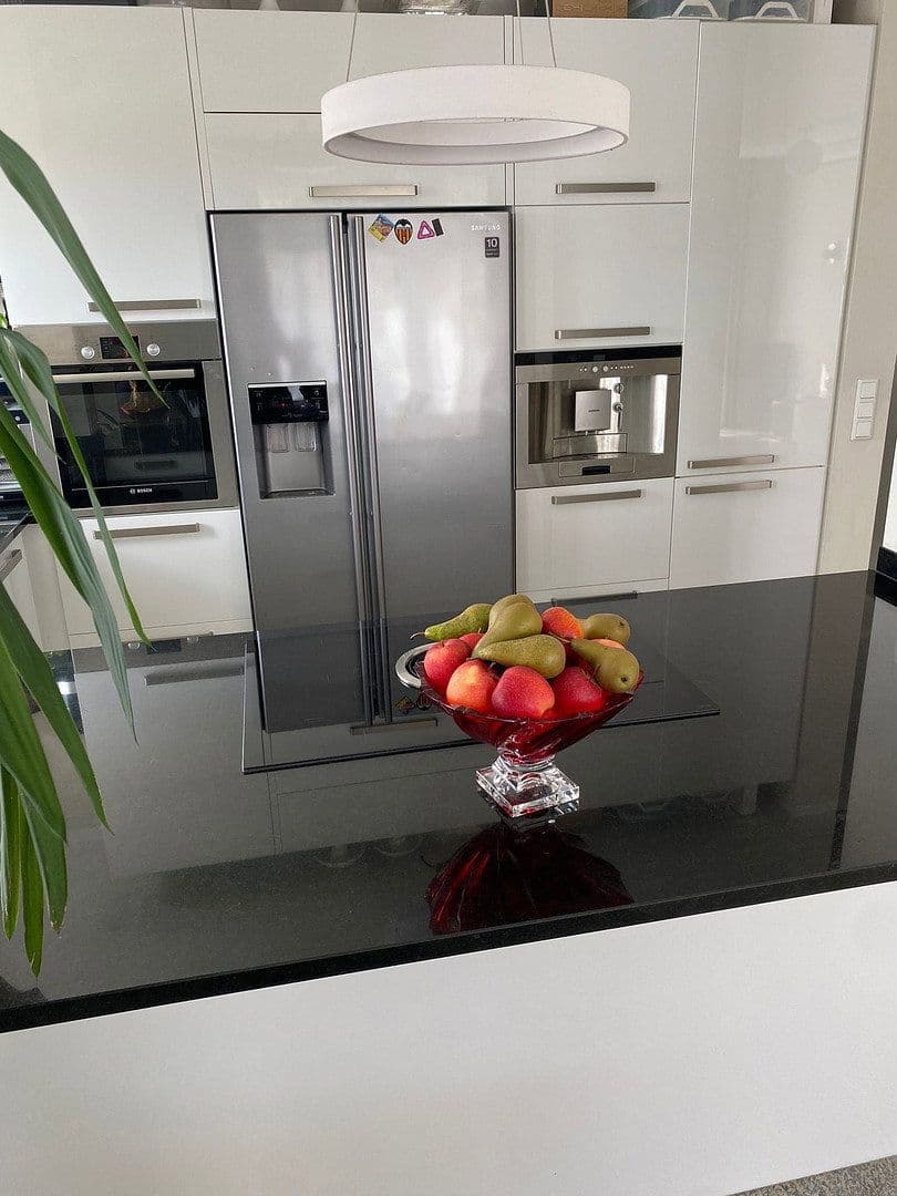 Pronájem bytu 5+1 130 m², Kitzengasse 24, Leinburg, Bavorsko Pronájem bytu 5+1 130 m², Kitzengasse 24, Leinburg, Bavorsko