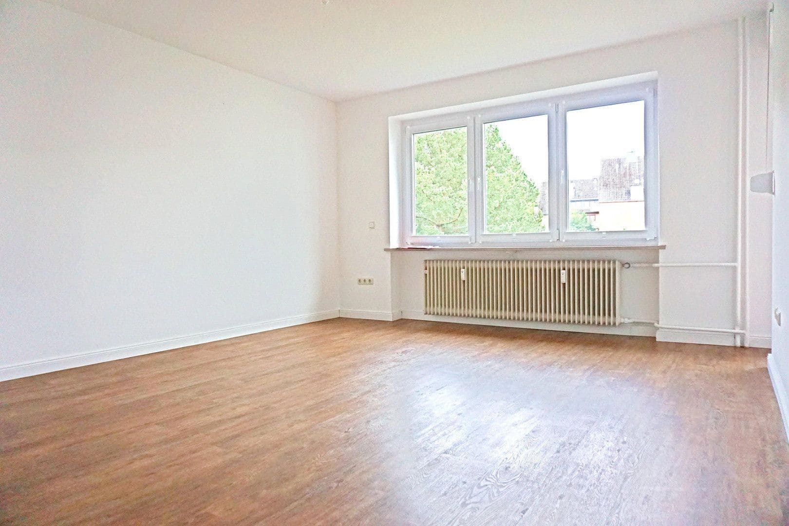 Pronájem bytu 3+1 76 m², Hamburg, Hamburg Pronájem bytu 3+1 76 m², Hamburg, Hamburg