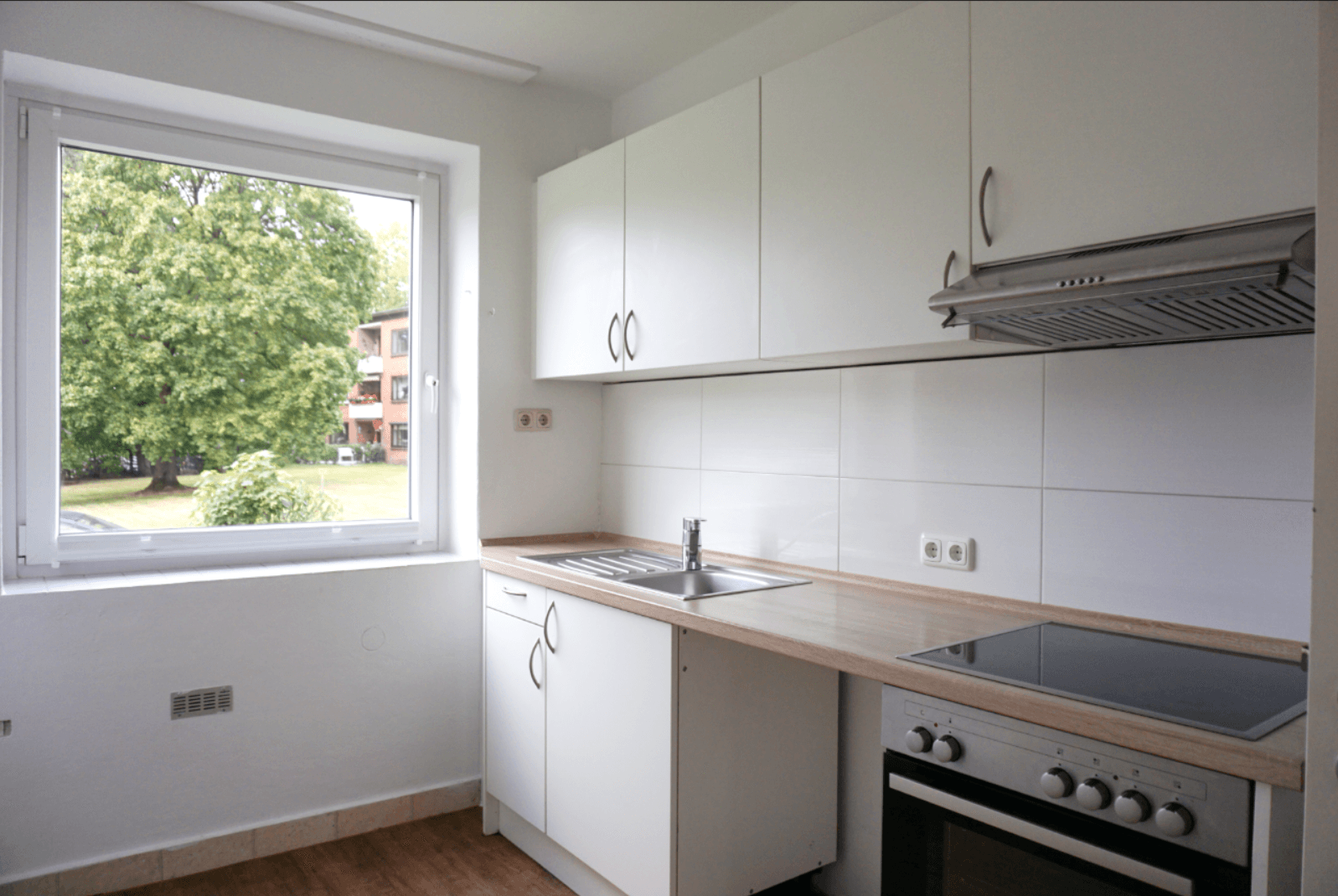Pronájem bytu 3+1 76 m², Hamburg, Hamburg Pronájem bytu 3+1 76 m², Hamburg, Hamburg