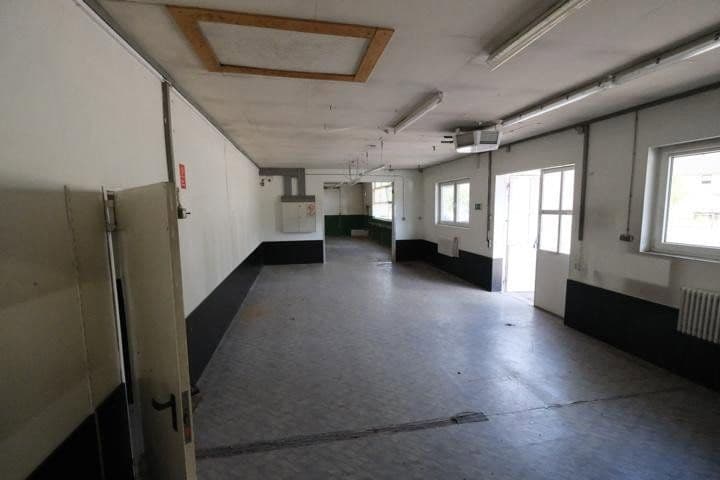 Pronájem nebytového prostoru 300 m², Rodalben, Porýní-Falc Pronájem nebytového prostoru 300 m², Rodalben, Porýní-Falc