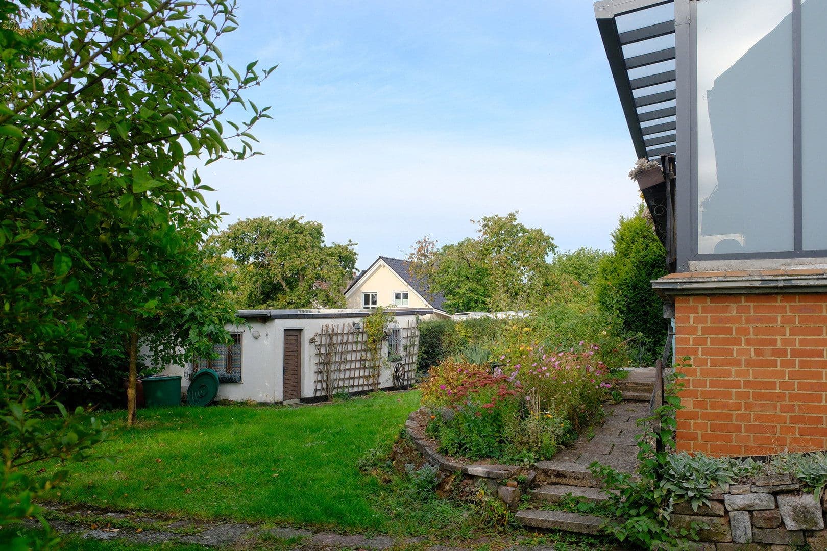 Pronájem domu 100 m², pozemek 870 m², Kassel, Hessen Pronájem domu 100 m², pozemek 870 m², Kassel, Hessen