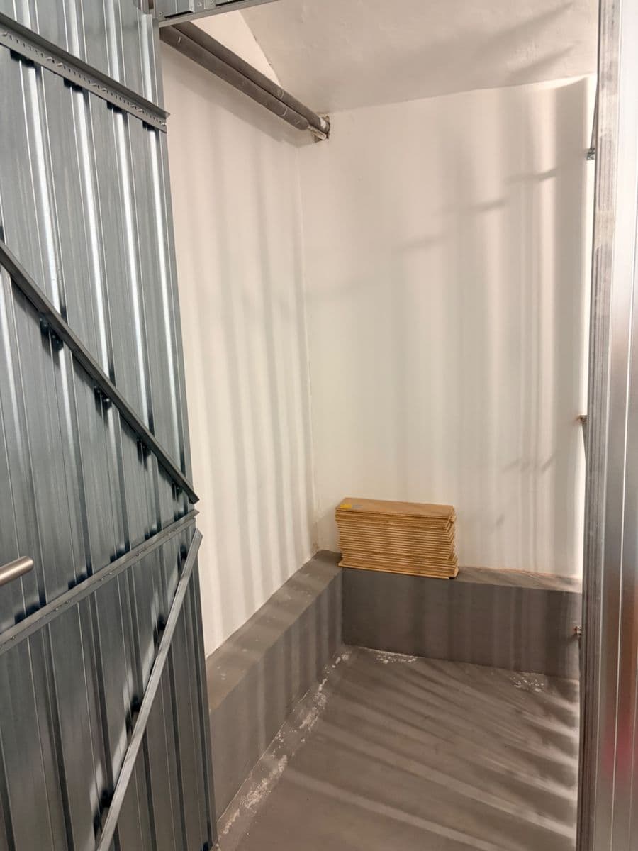 Prodej bytu 1+kk 26 m², Tovární, Beroun, Středočeský kraj Prodej bytu 1+kk 26 m², Tovární, Beroun, Středočeský kraj