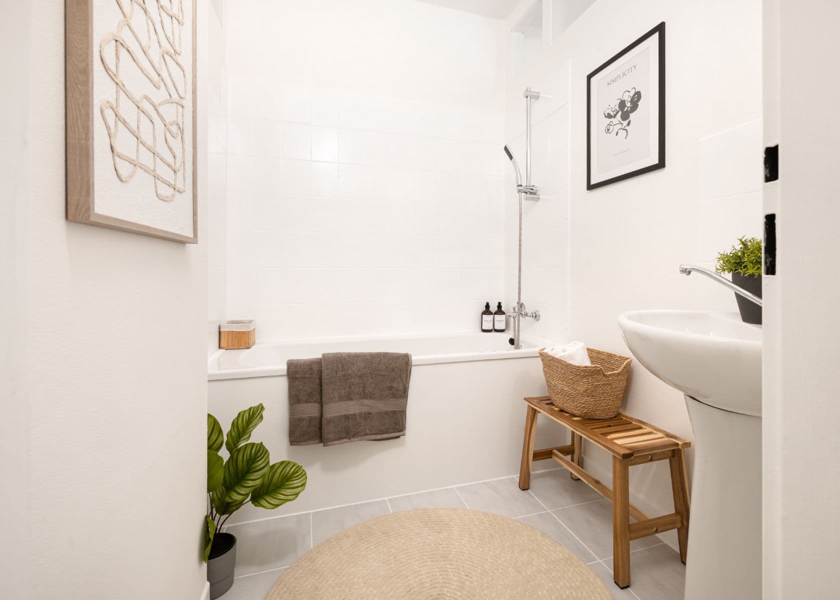 Prodej bytu 3+1 70 m², Družební, Olomouc, Olomoucký kraj Prodej bytu 3+1 70 m², Družební, Olomouc, Olomoucký kraj
