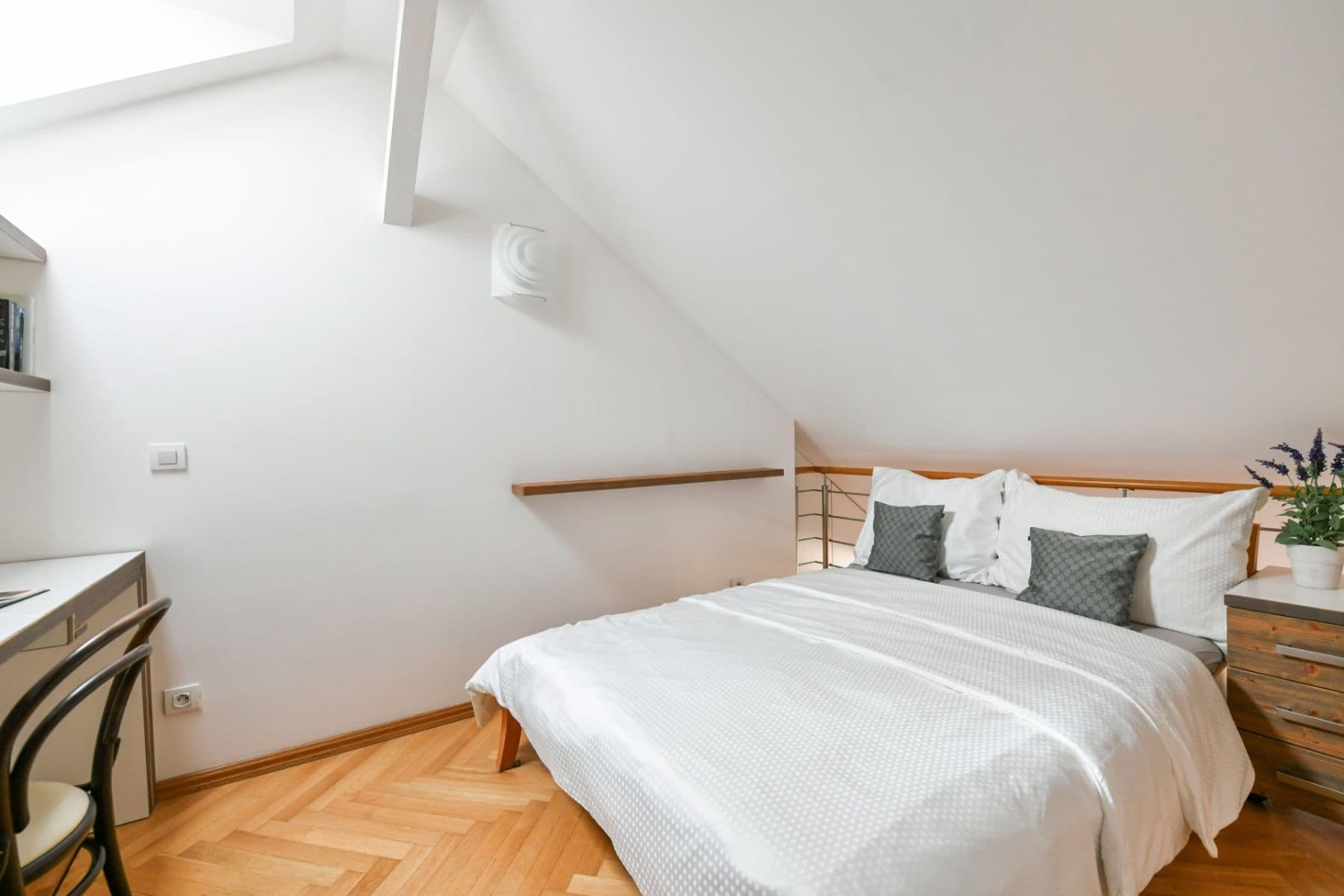 Prodej bytu 2+kk 43 m², Sázavská, Praha, Praha Prodej bytu 2+kk 43 m², Sázavská, Praha, Praha