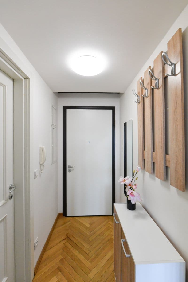 Prodej bytu 2+kk 43 m², Sázavská, Praha, Praha Prodej bytu 2+kk 43 m², Sázavská, Praha, Praha