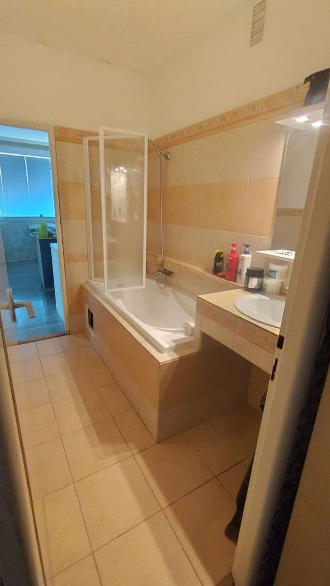Pronájem bytu 3+1 68 m², Štíbrova, Praha, Praha Pronájem bytu 3+1 68 m², Štíbrova, Praha, Praha