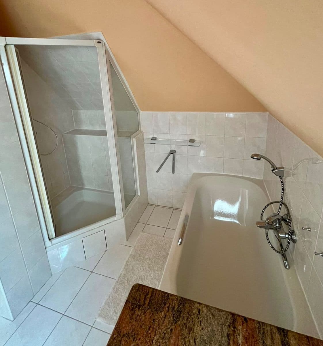 Pronájem bytu 3+kk 100 m², Českomalínská, Praha, Praha Pronájem bytu 3+kk 100 m², Českomalínská, Praha, Praha