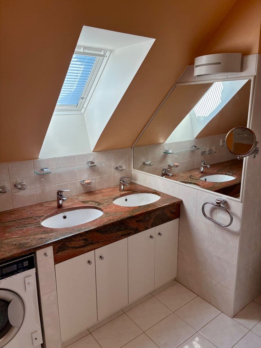 Pronájem bytu 3+kk 100 m², Českomalínská, Praha, Praha Pronájem bytu 3+kk 100 m², Českomalínská, Praha, Praha