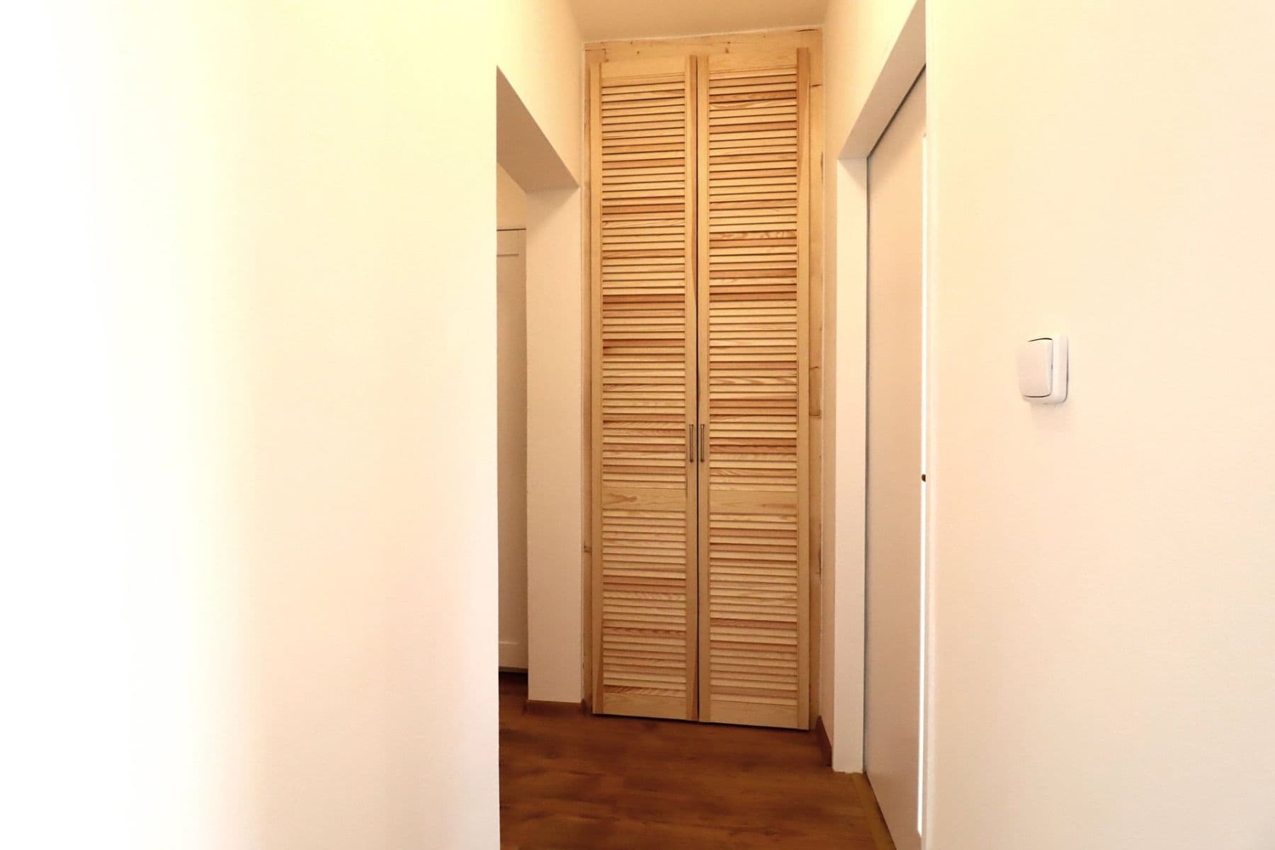 Pronájem bytu 2+kk 40 m², Machuldova, Praha, Praha Pronájem bytu 2+kk 40 m², Machuldova, Praha, Praha
