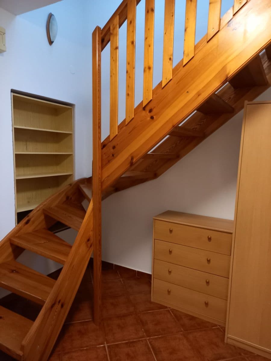 Pronájem bytu 4+kk 85 m², Krhanice, Středočeský kraj Pronájem bytu 4+kk 85 m², Krhanice, Středočeský kraj