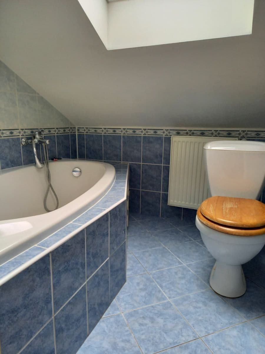 Pronájem bytu 4+kk 85 m², Krhanice, Středočeský kraj Pronájem bytu 4+kk 85 m², Krhanice, Středočeský kraj