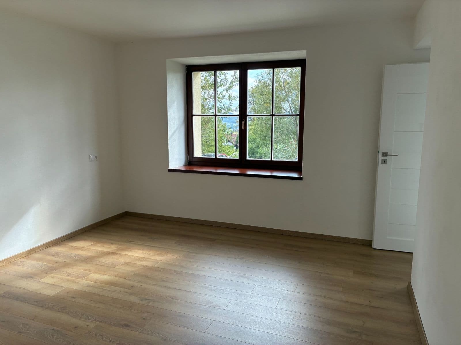 Pronájem bytu 2+kk 85 m², Český Krumlov, Jihočeský kraj Pronájem bytu 2+kk 85 m², Český Krumlov, Jihočeský kraj