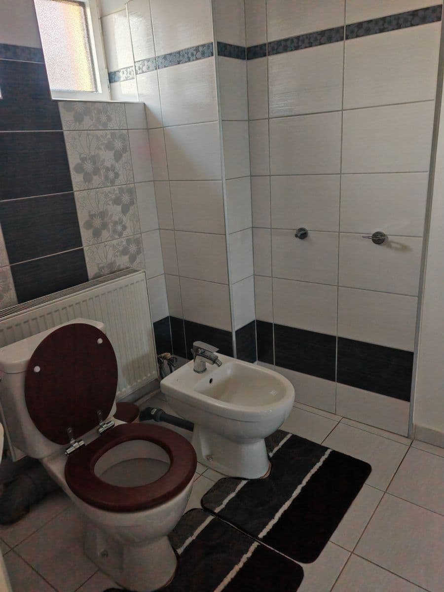 Pronájem domu 120 m², pozemek 460 m², Jaroslava Vrchlického, Žatec, Ústecký kraj Pronájem domu 120 m², pozemek 460 m², Jaroslava Vrchlického, Žatec, Ústecký kraj
