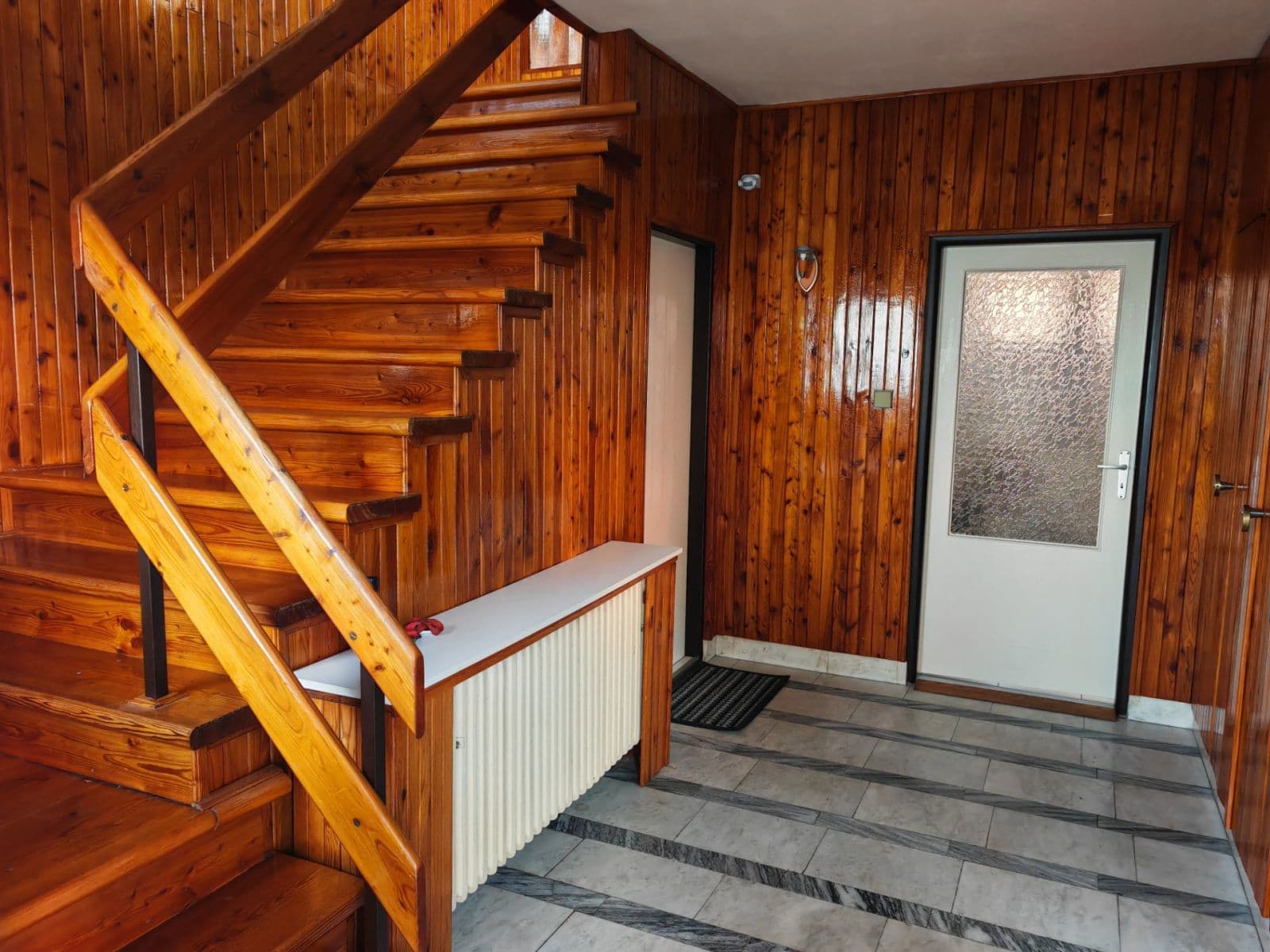 Pronájem domu 120 m², pozemek 460 m², Jaroslava Vrchlického, Žatec, Ústecký kraj Pronájem domu 120 m², pozemek 460 m², Jaroslava Vrchlického, Žatec, Ústecký kraj