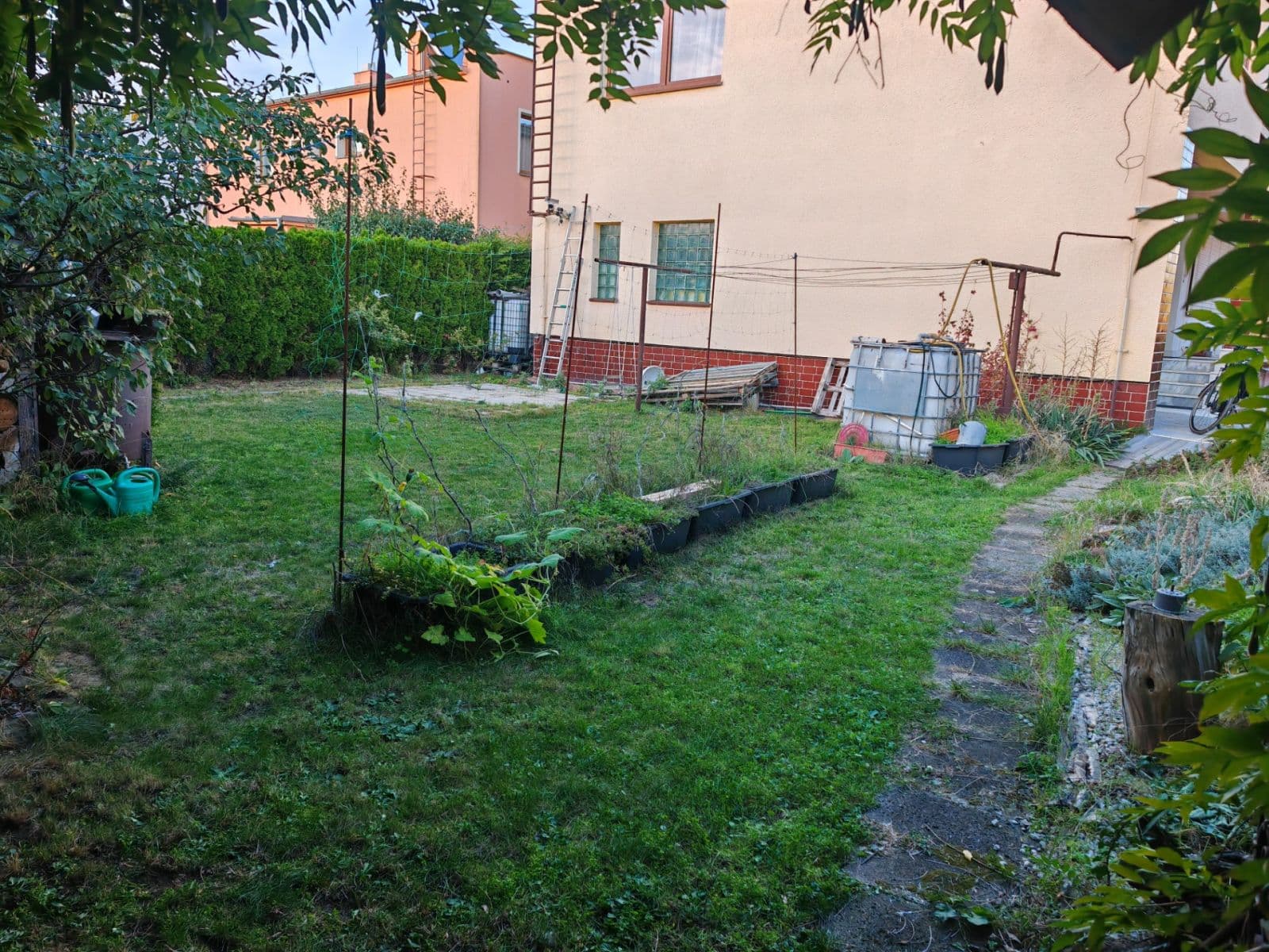 Pronájem domu 120 m², pozemek 460 m², Jaroslava Vrchlického, Žatec, Ústecký kraj Pronájem domu 120 m², pozemek 460 m², Jaroslava Vrchlického, Žatec, Ústecký kraj