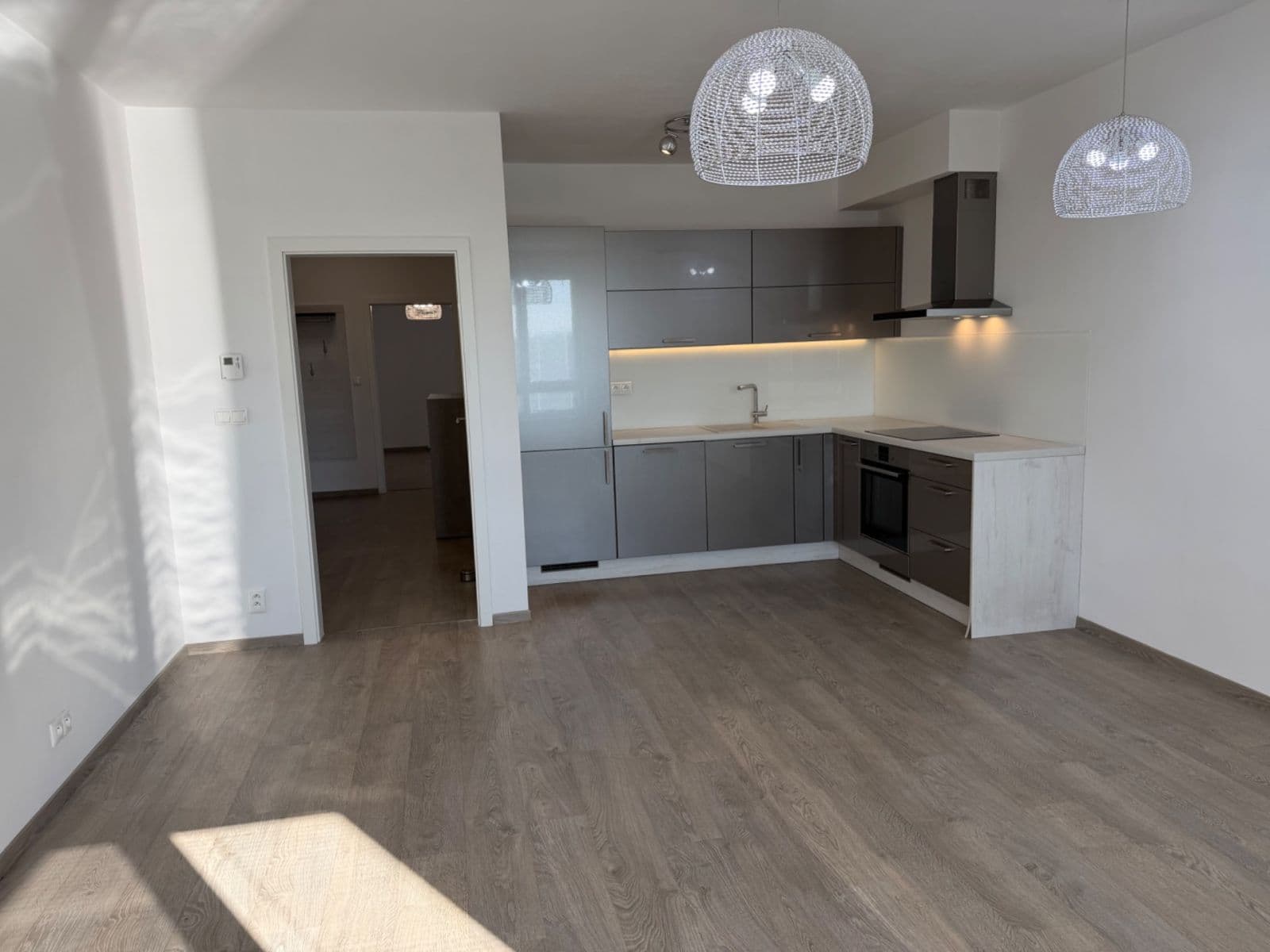 Prodej bytu 3+kk 81 m², Jantarová, Ostrava, Moravskoslezský kraj Prodej bytu 3+kk 81 m², Jantarová, Ostrava, Moravskoslezský kraj