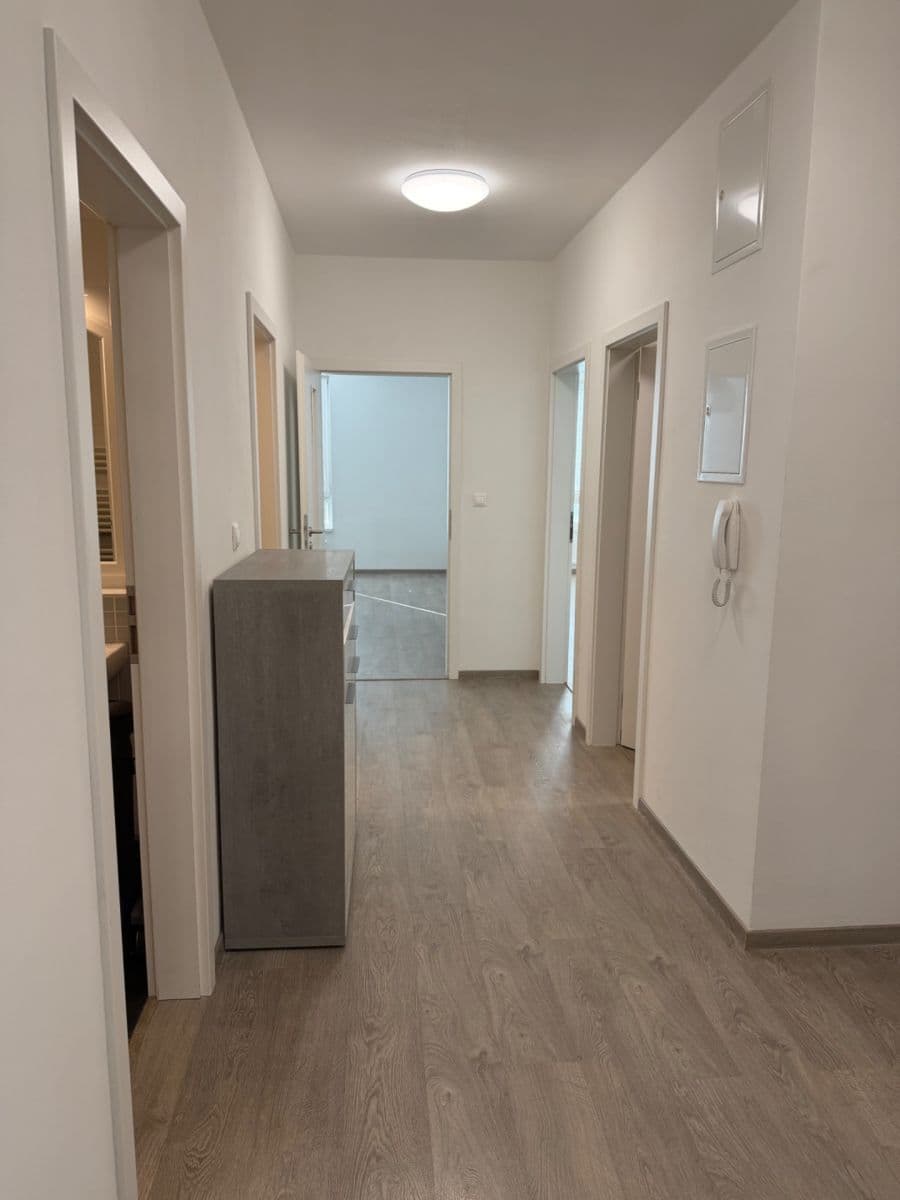 Prodej bytu 3+kk 81 m², Jantarová, Ostrava, Moravskoslezský kraj Prodej bytu 3+kk 81 m², Jantarová, Ostrava, Moravskoslezský kraj