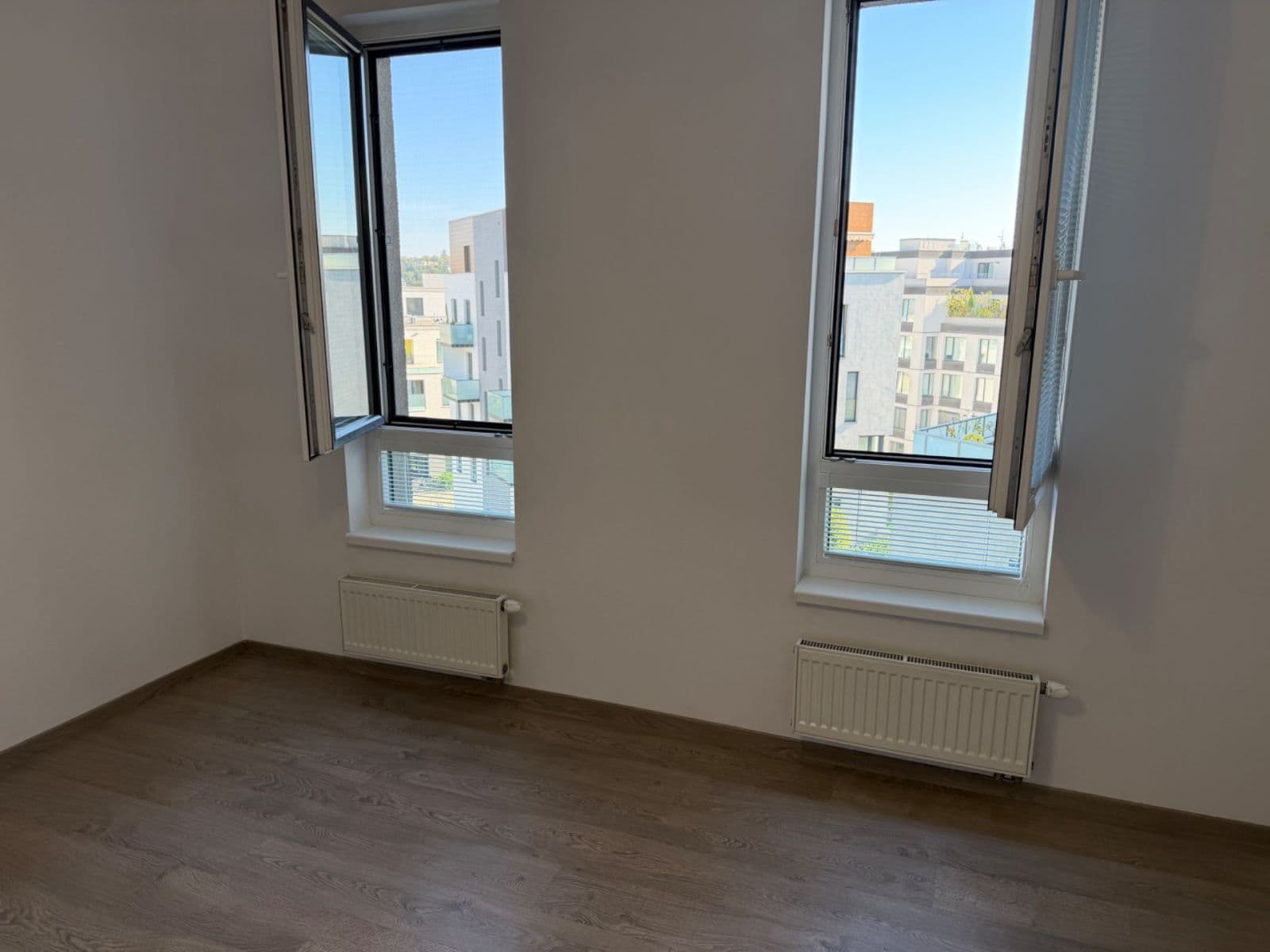 Prodej bytu 3+kk 81 m², Jantarová, Ostrava, Moravskoslezský kraj Prodej bytu 3+kk 81 m², Jantarová, Ostrava, Moravskoslezský kraj
