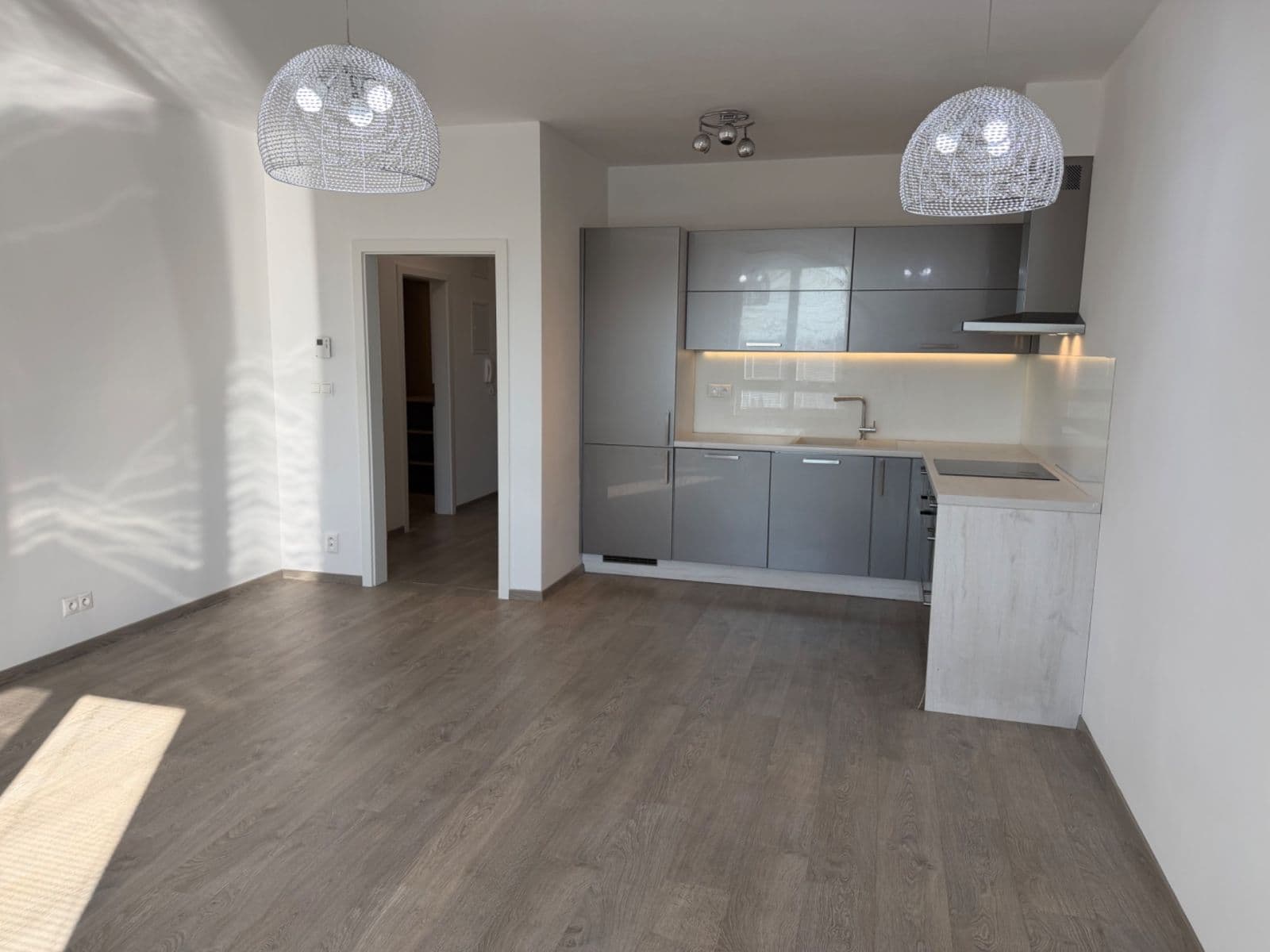 Prodej bytu 3+kk 81 m², Jantarová, Ostrava, Moravskoslezský kraj Prodej bytu 3+kk 81 m², Jantarová, Ostrava, Moravskoslezský kraj