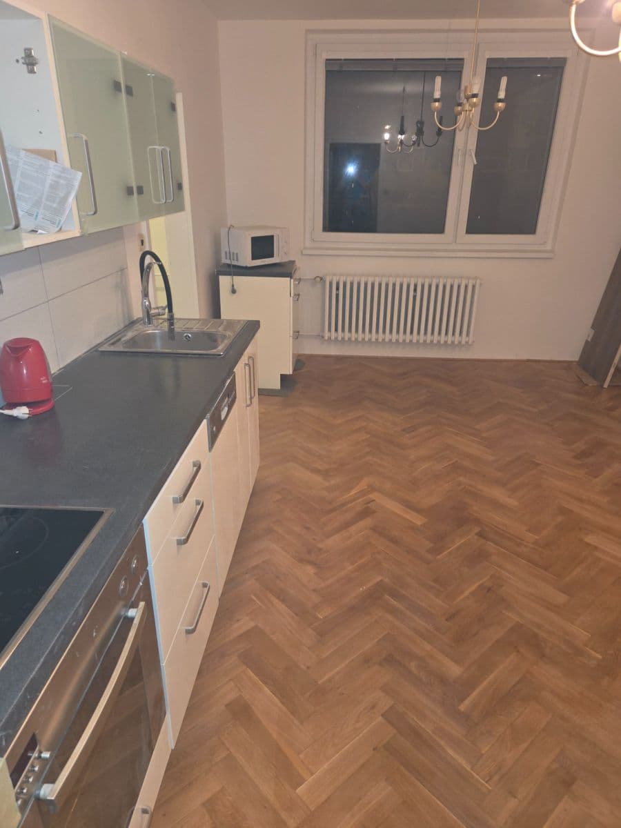 Pronájem bytu 3+kk 56 m², Pražská, Znojmo, Jihomoravský kraj Pronájem bytu 3+kk 56 m², Pražská, Znojmo, Jihomoravský kraj
