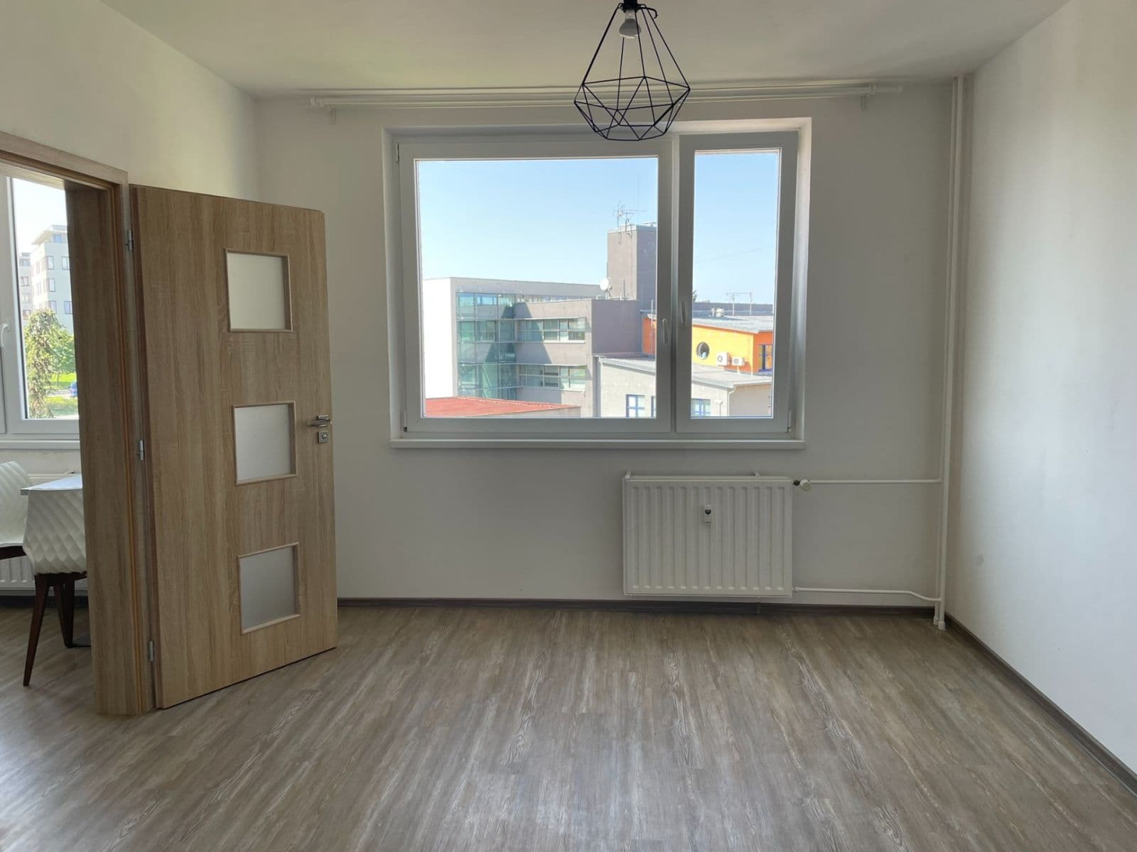 Pronájem bytu 2+1 55 m², Jižní, Přelouč, Pardubický kraj Pronájem bytu 2+1 55 m², Jižní, Přelouč, Pardubický kraj