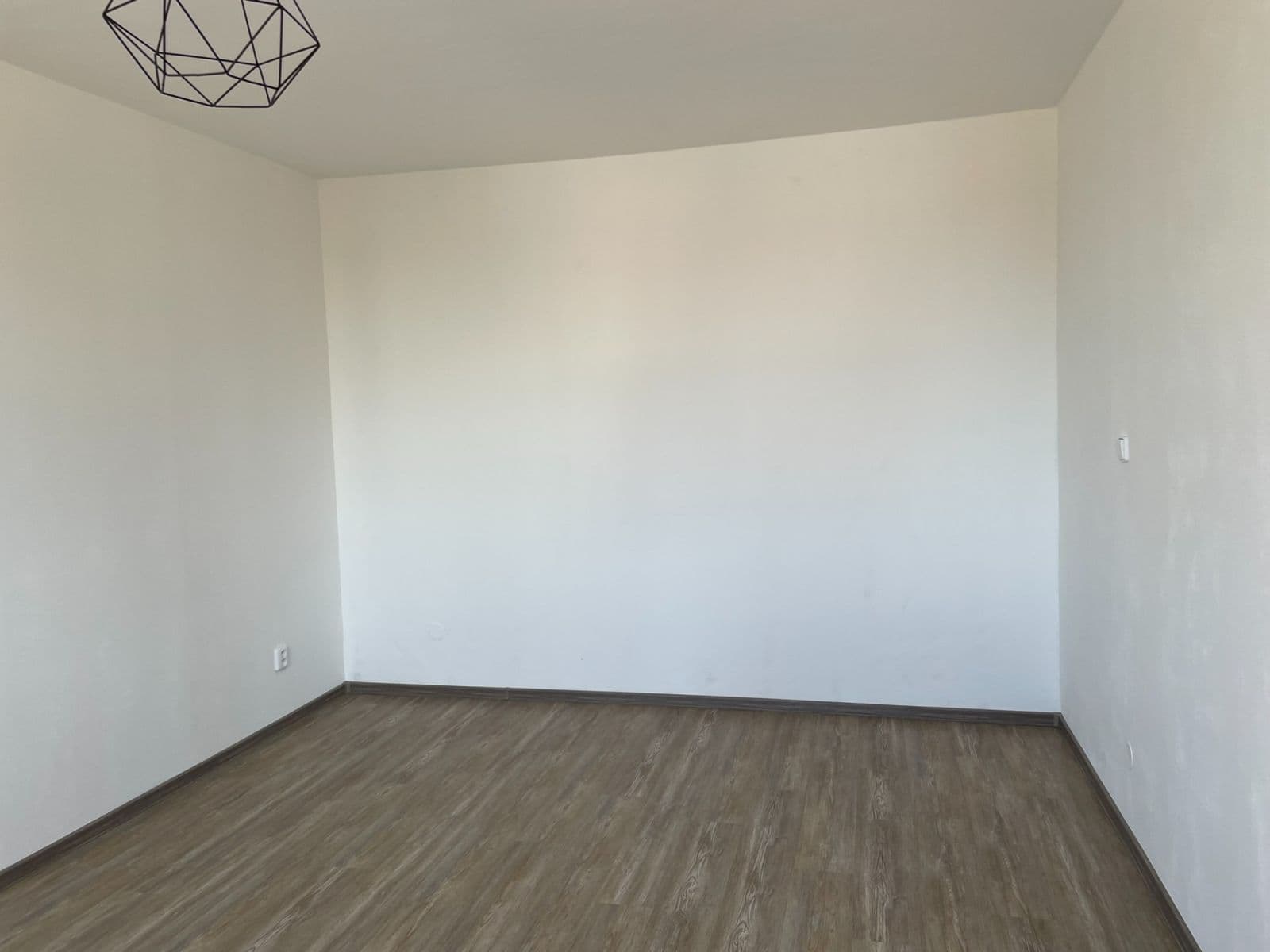 Pronájem bytu 2+1 55 m², Jižní, Přelouč, Pardubický kraj Pronájem bytu 2+1 55 m², Jižní, Přelouč, Pardubický kraj