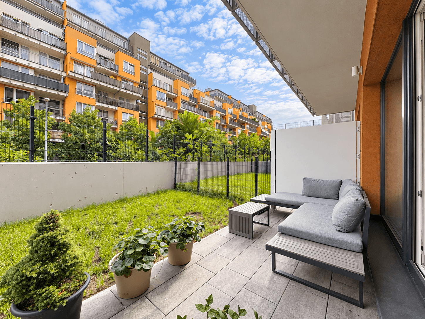 Pronájem bytu 2+kk 66 m², Gerstelova, Praha, Praha Pronájem bytu 2+kk 66 m², Gerstelova, Praha, Praha