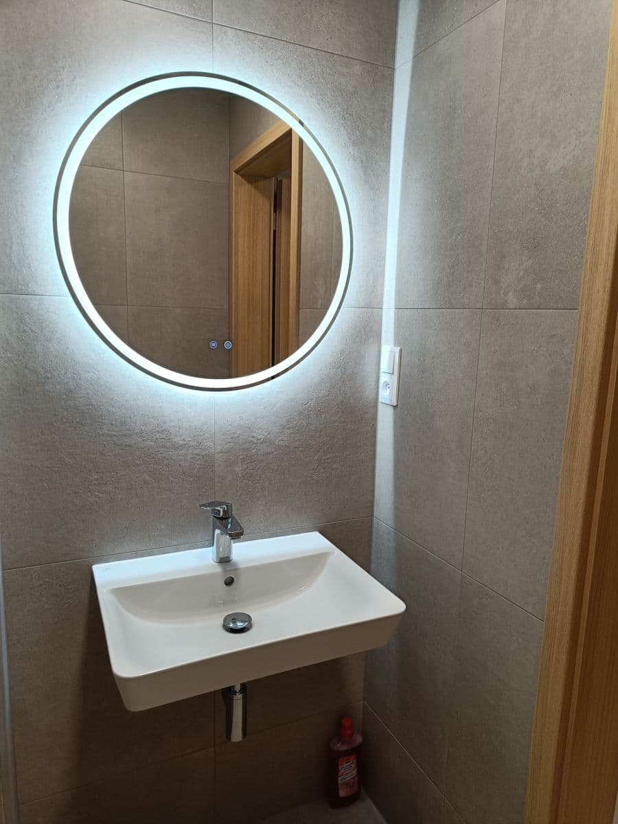 Pronájem bytu 1+kk 30 m², Brněnská, Šlapanice, Jihomoravský kraj Pronájem bytu 1+kk 30 m², Brněnská, Šlapanice, Jihomoravský kraj