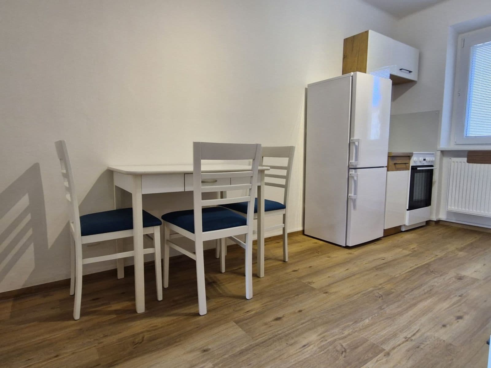 Pronájem bytu 2+1 56 m², Padělky II, Zlín, Zlínský kraj Pronájem bytu 2+1 56 m², Padělky II, Zlín, Zlínský kraj