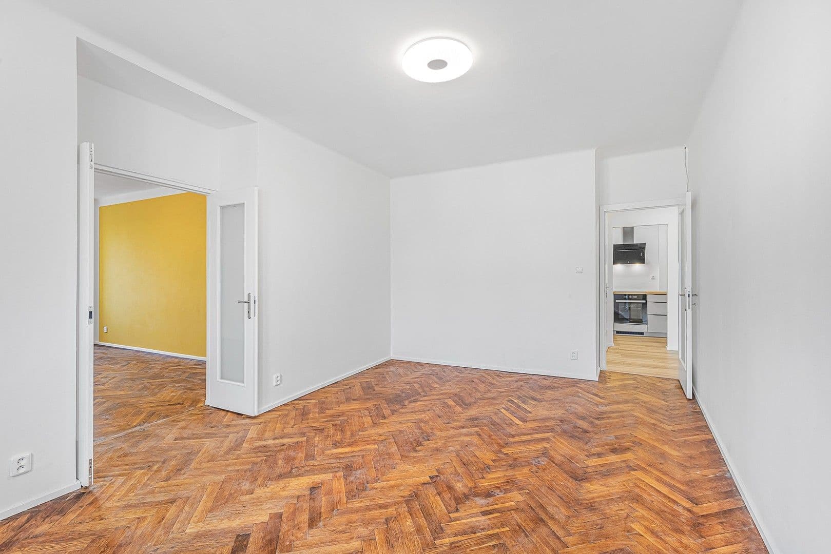 Pronájem bytu 3+1 74 m², Přemyslovská, Praha, Praha Pronájem bytu 3+1 74 m², Přemyslovská, Praha, Praha